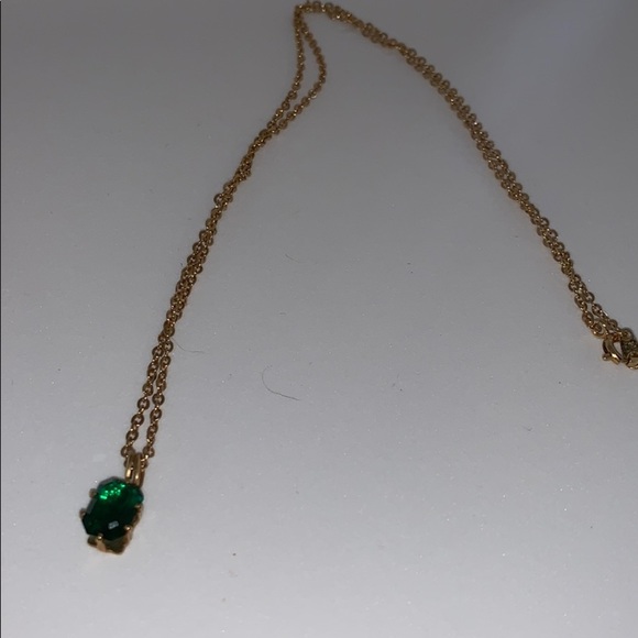 16” Delicate Vintage chain with Green Stone-pretty - Picture 1 of 7